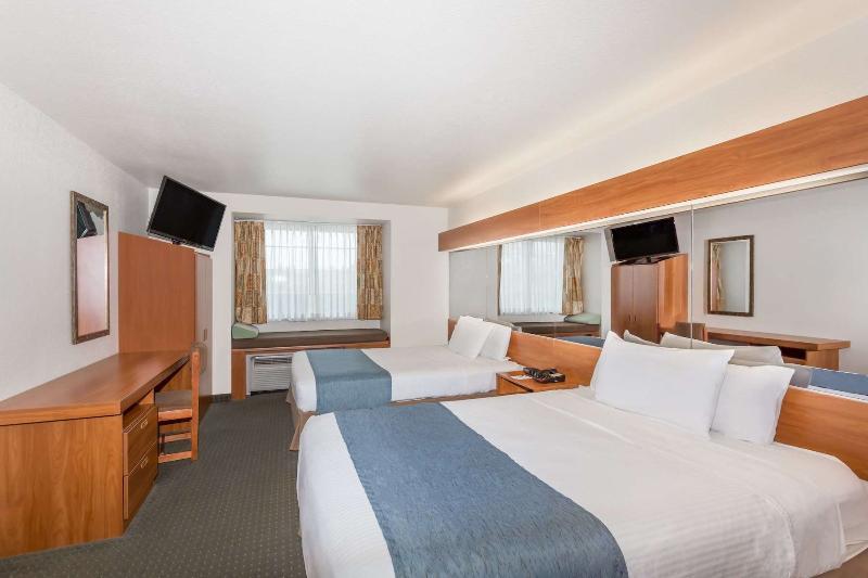 Microtel Inn Bowling Green Bagian luar foto