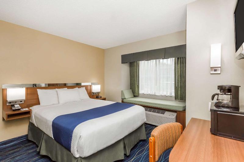Microtel Inn Bowling Green Bagian luar foto
